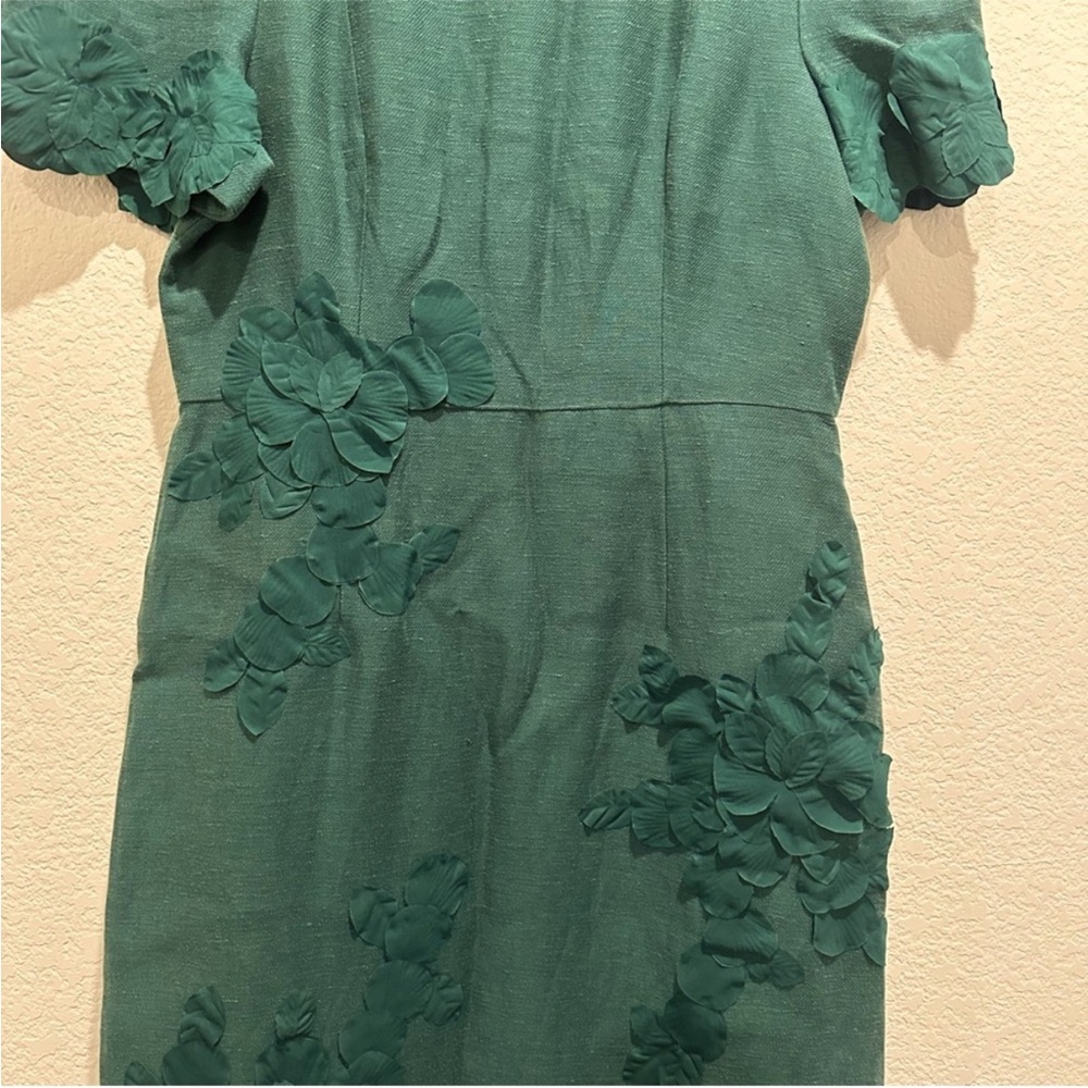 ANTONIO MELANI NWT Willow Floral Applique Mock Neck Short Sleeve Midi Dress - Picture 4 of 11